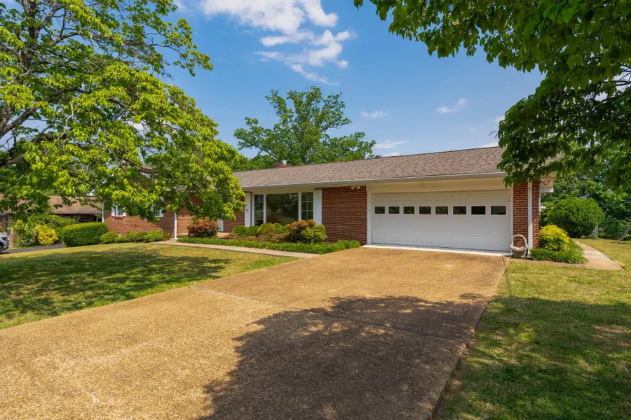 5814 Crestview Drive, Hixson, TN 37343 - #3