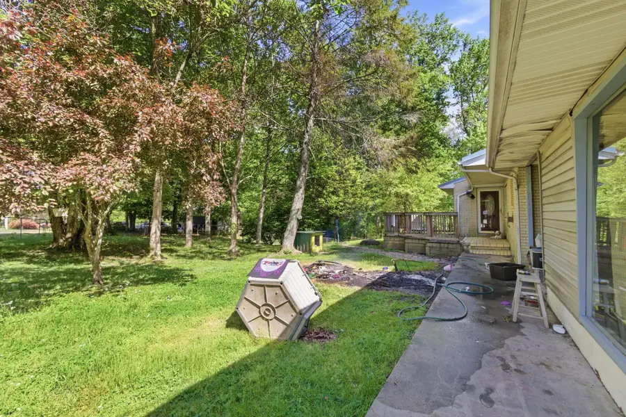 135 Peach Tree Cir, Wartburg, TN 37887 - #3