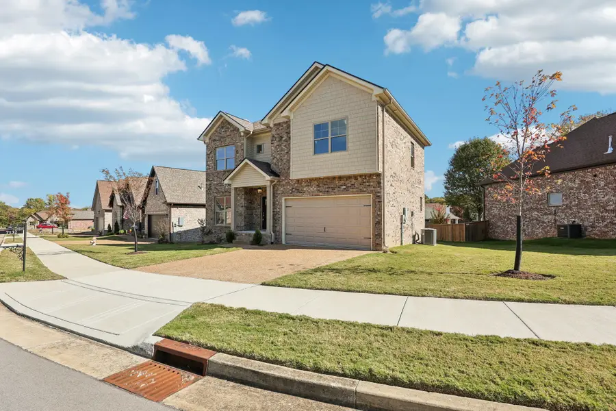 7132 Silverwood Trl, Hermitage, TN 37076 - #2