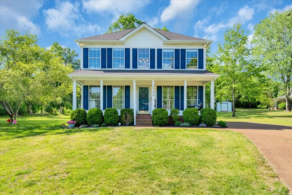 2704 Cash Ct, Thompsons Station, TN 37179 - #1