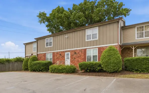 925 Coarsey Dr, Nashville, TN 37217