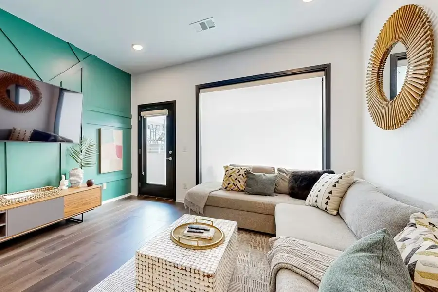 920 King Hollands Ave #114, Nashville, TN 37203 - #3