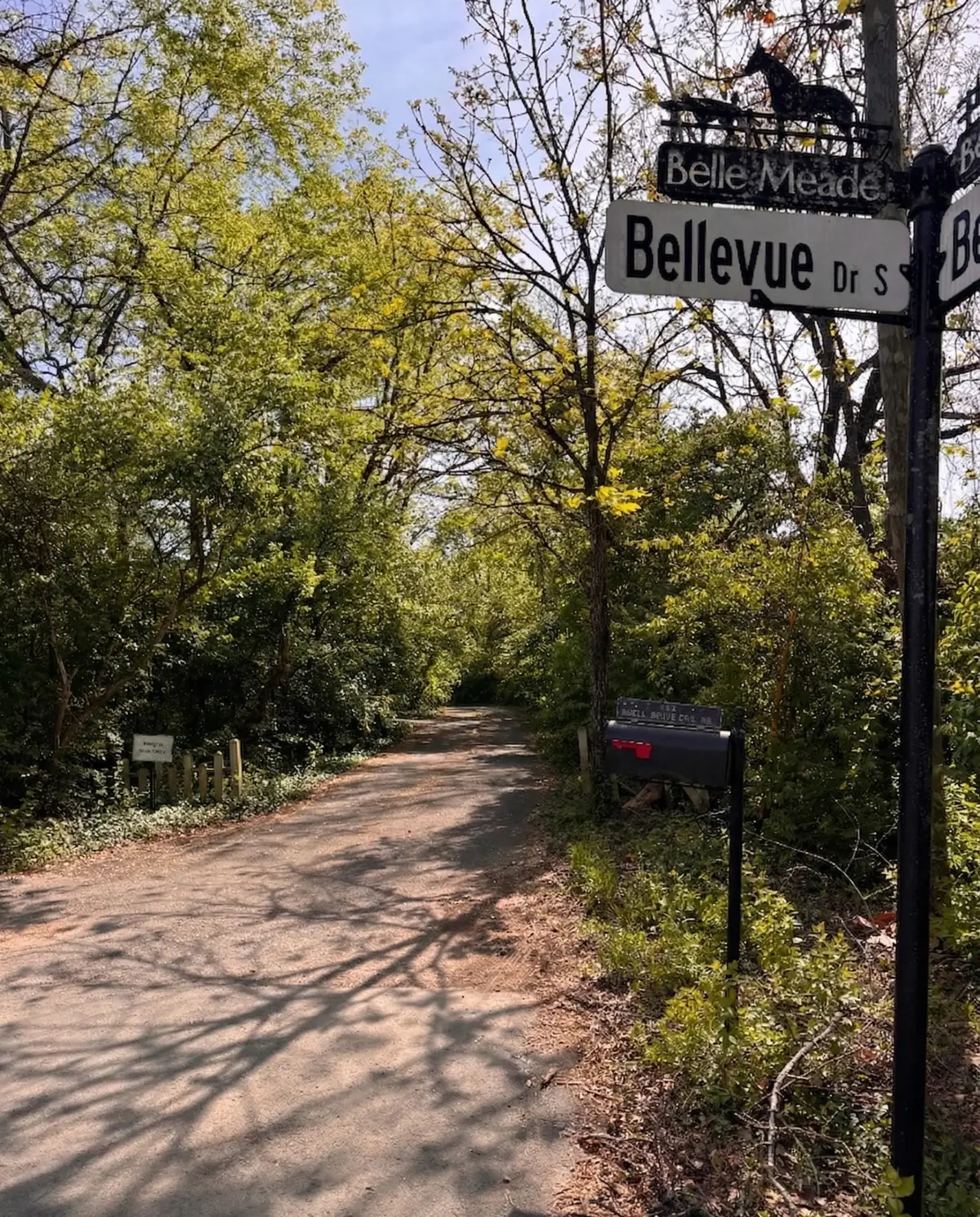 100 Bellevue Dr W, Nashville, TN 37205 - #1