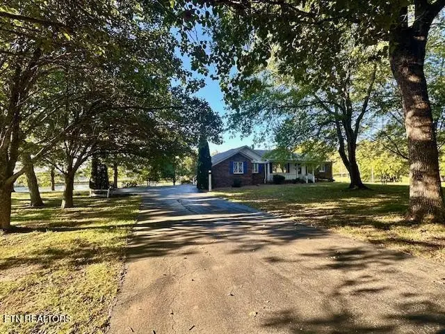 5185 Crossville Hwy, Sparta, TN 38583 - #1