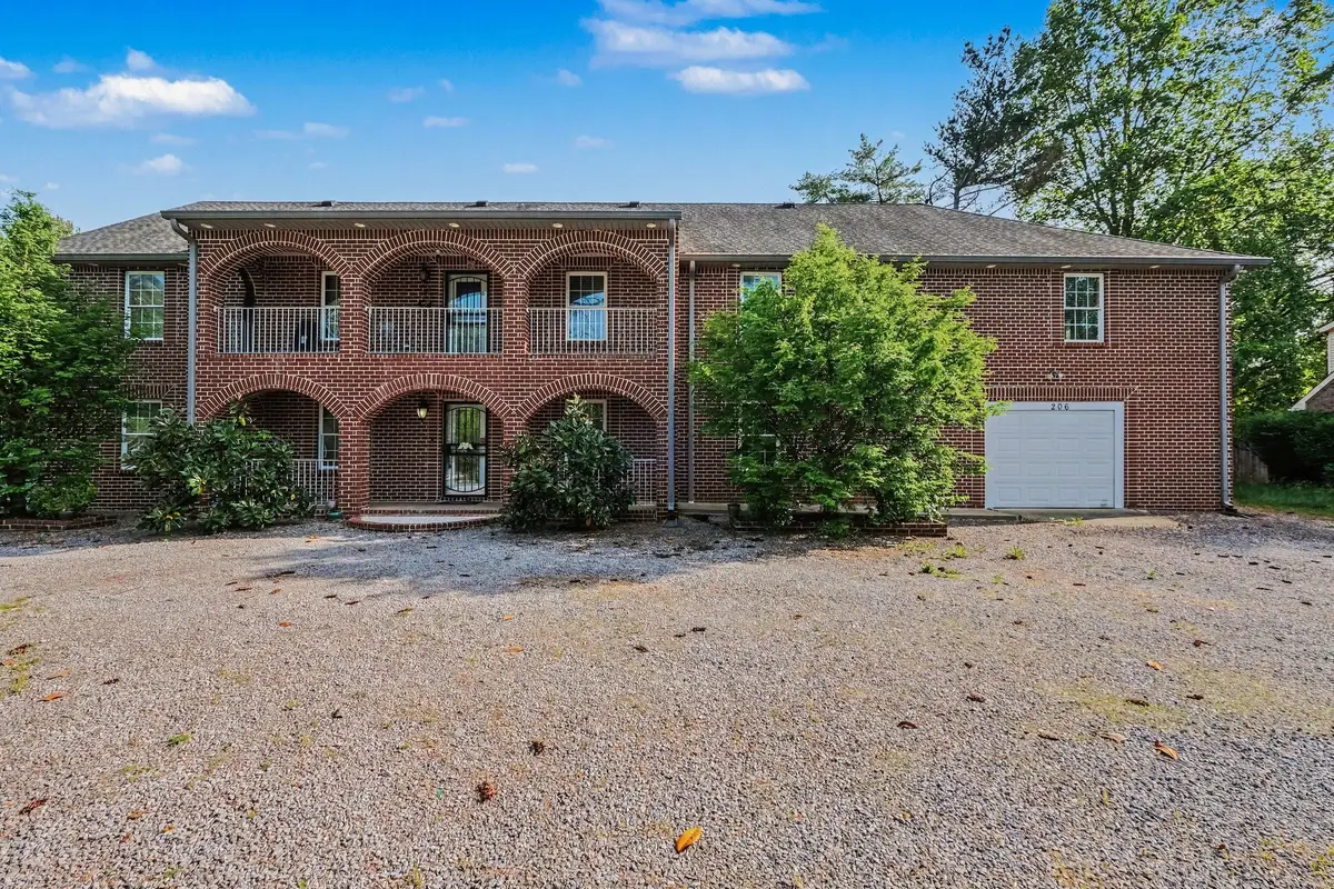 206 Mckaig Rd, Murfreesboro, TN 37127 - #1