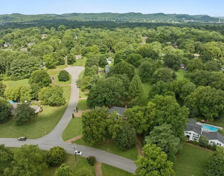 1415 Devens Dr, Brentwood, TN 37027 - #2