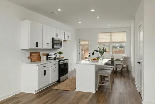 1117 Marlowe Lndg, Nashville, TN 37207