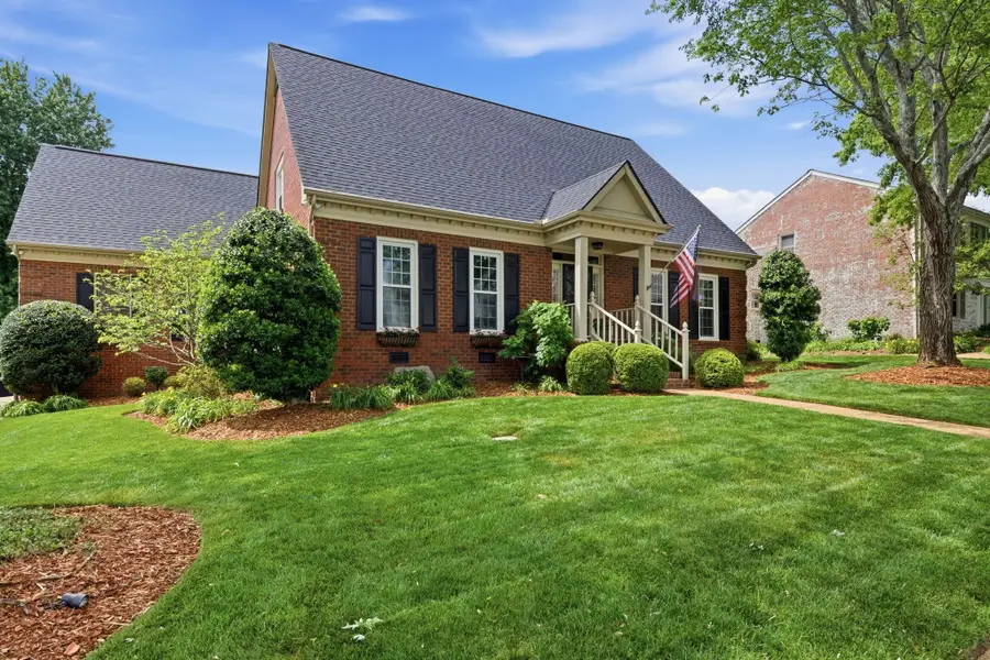 1413 Hampshire Pl, Nashville, TN 37221 - #2