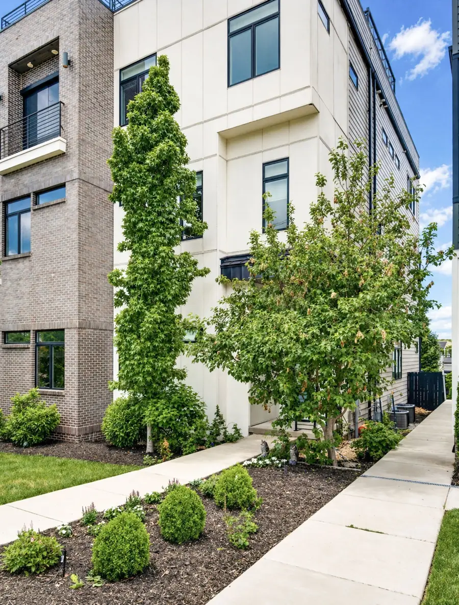 1014 9th Ave S, Nashville, TN 37203 - #3