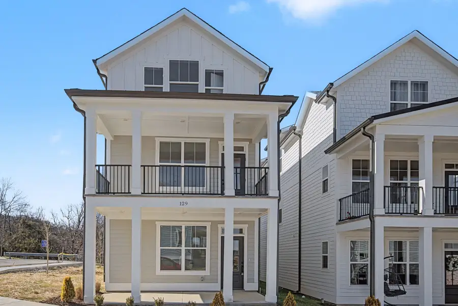 129 Stella Dr, Nashville, TN 37209 - #3