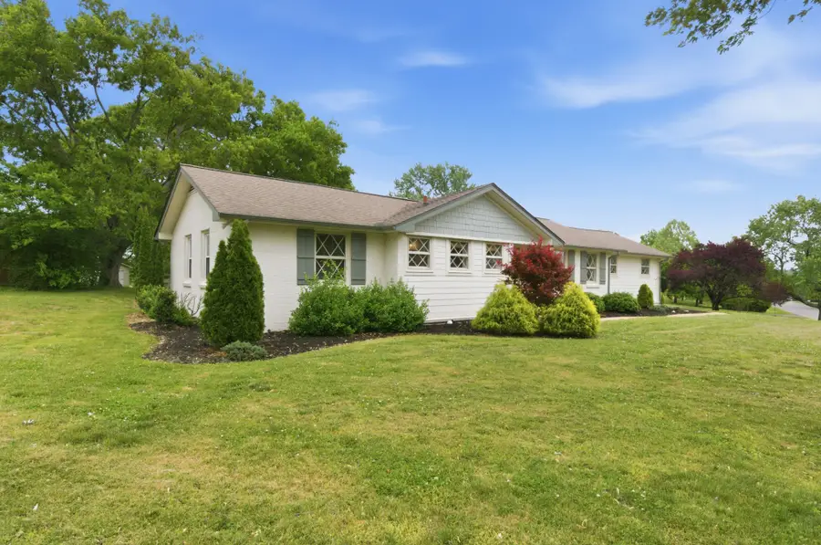 654 Oakley Dr, Nashville, TN 37220 - #2