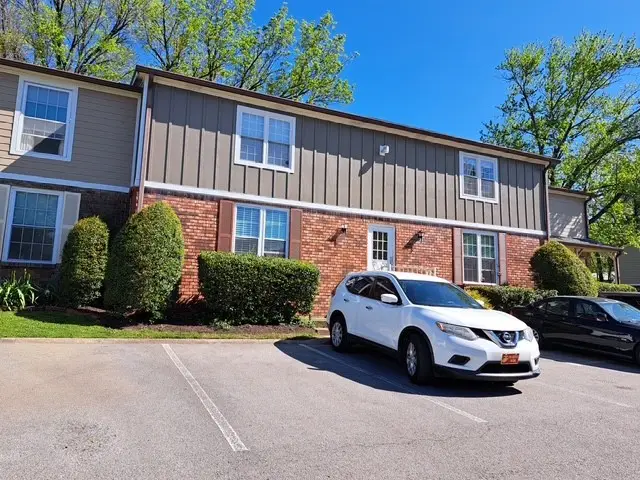 924 Coarsey Dr, Nashville, TN 37217 - #1