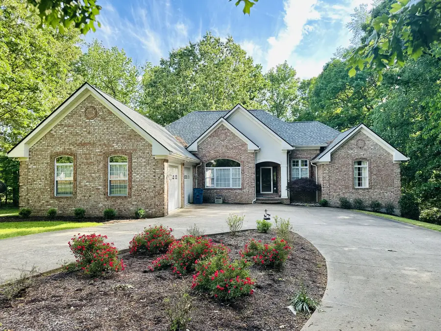 107 Legends Dr, Springville, TN 38256 - #2