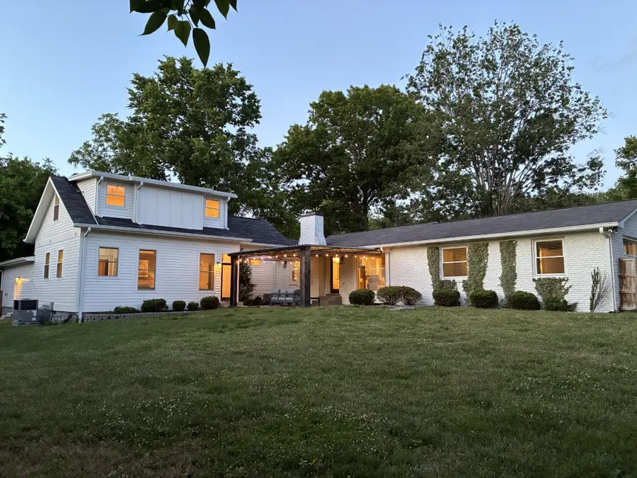 1225 Davidson Rd, Nashville, TN 37205 - #2