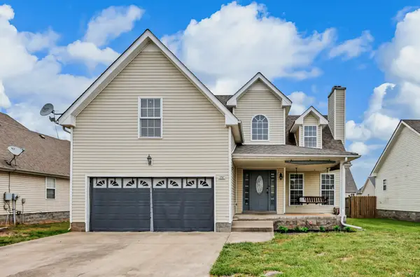 3767 Cindy Jo Dr N, Clarksville, TN 37040