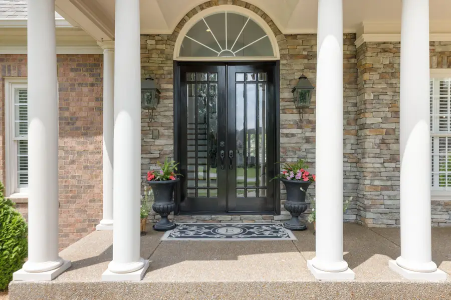 8218 Holly Rd, Brentwood, TN 37027 - #3