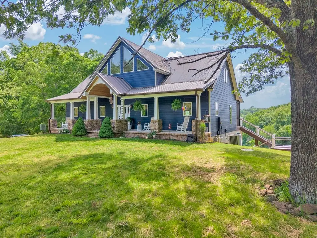 136 Rocky River Shores Dr, Rock Island, TN 38581 - #1