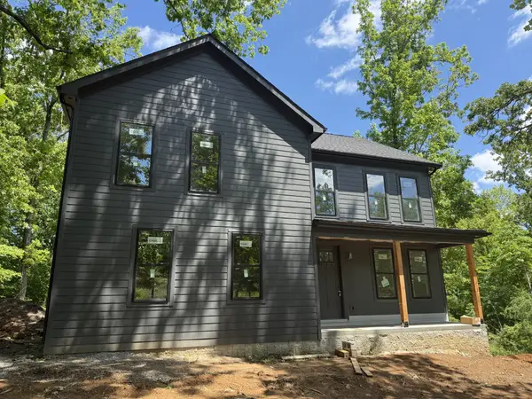10005 Forest Lane, Bon Aqua, TN 37025