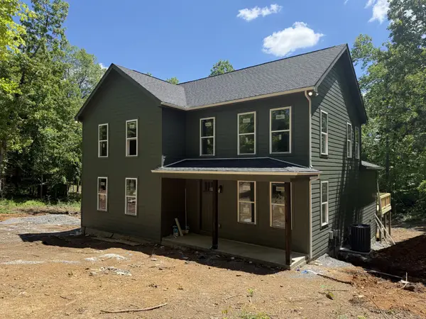 10022 Forest Lane, Bon Aqua, TN 37025