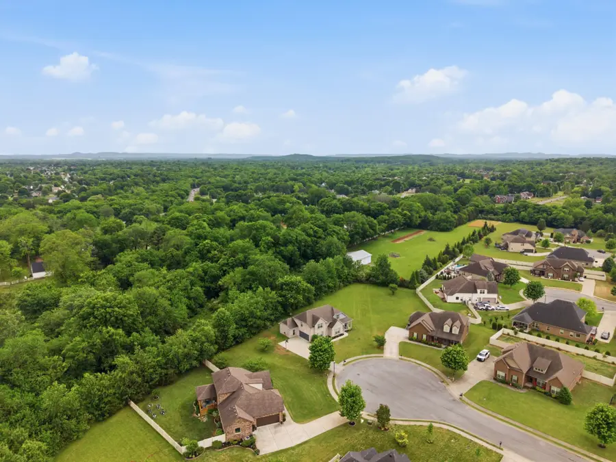 2004 Chapel Ct, Murfreesboro, TN 37128 - #2