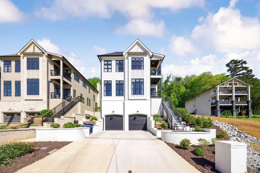 1138 Hamilton Avenue, Chattanooga, TN 37405 - #2