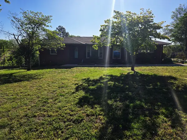210 S Sequoia Dr, Springfield, TN 37172
