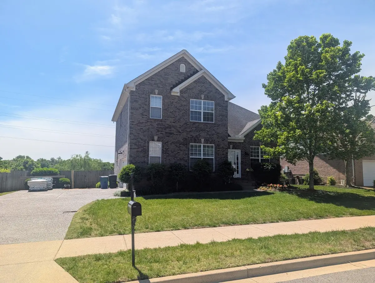 107 Brant Ln, Hendersonville, TN 37075 - #1