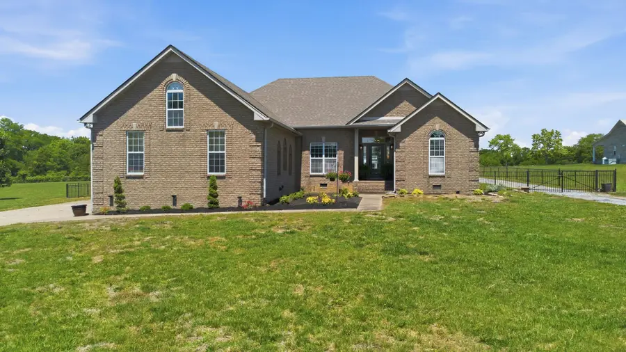 1164 Chenault Ln, Castalian Springs, TN 37031 - #3