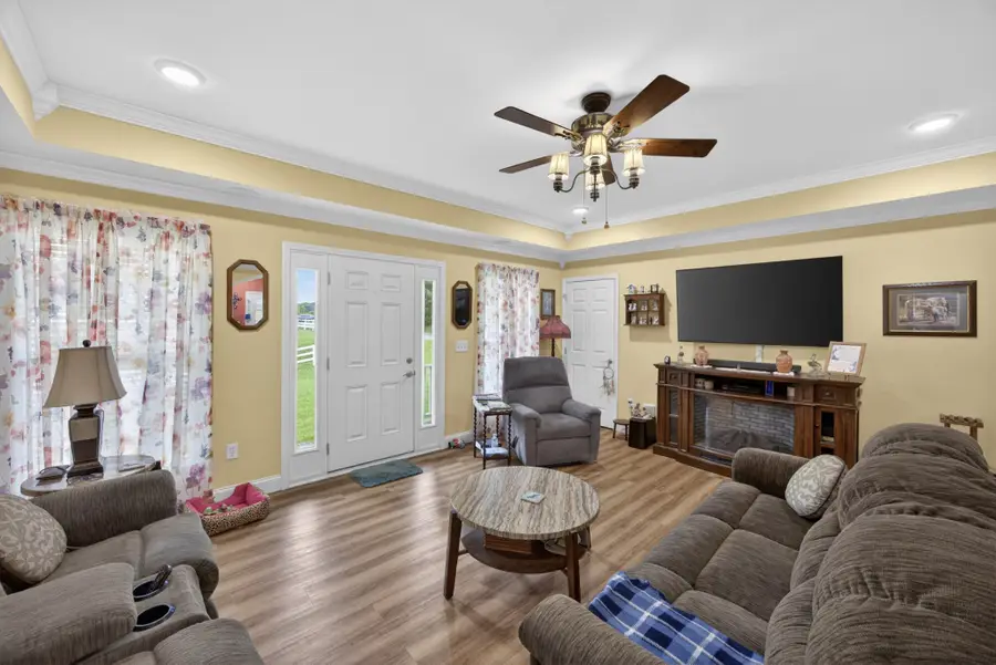 3040 Shipley Rd, Cookeville, TN 38501 - #3