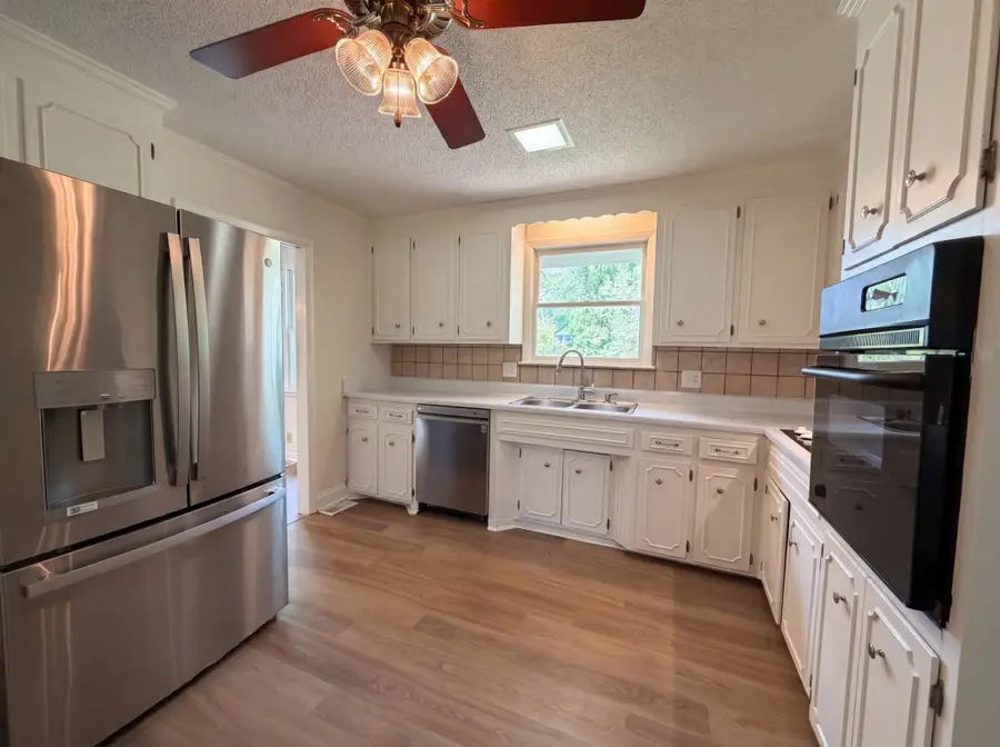 102 Lakewood Cir, Smyrna, TN 37167 - #3