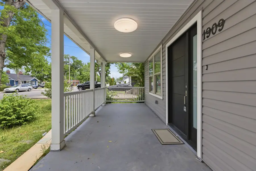 1909 Heiman St, Nashville, TN 37208 - #3