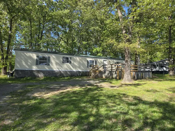155 Breeder Rd, Portland, TN 37148