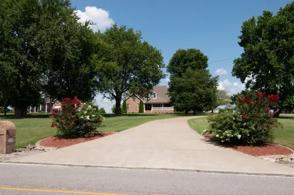 172 Rock Bridge Rd, Gallatin, TN 37066