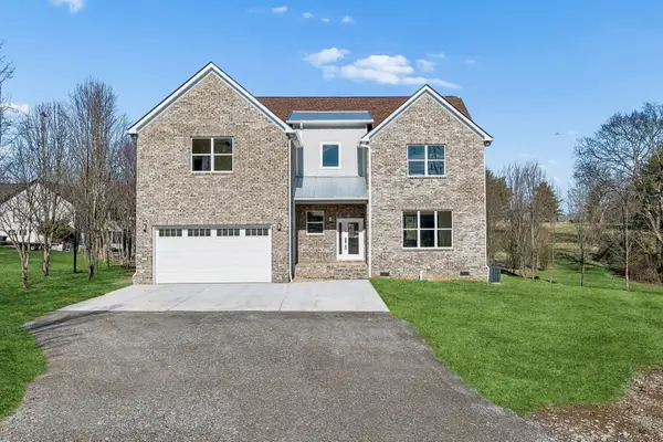 1054 Nichols Cir E, Gallatin, TN 37066