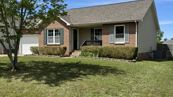 979 Roedeer Dr, Clarksville, TN 37042