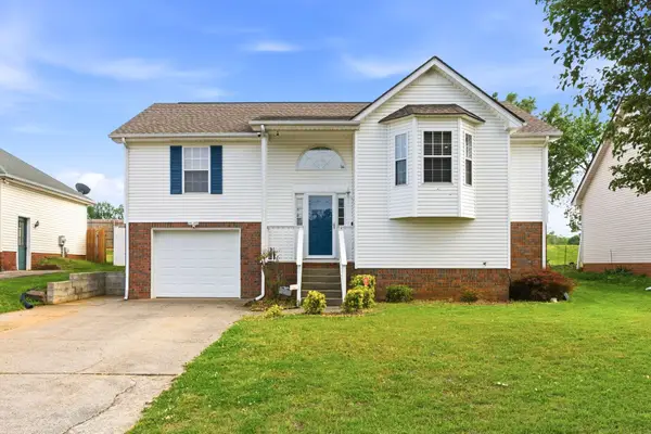 1002 Heather Dr, Goodlettsville, TN 37072