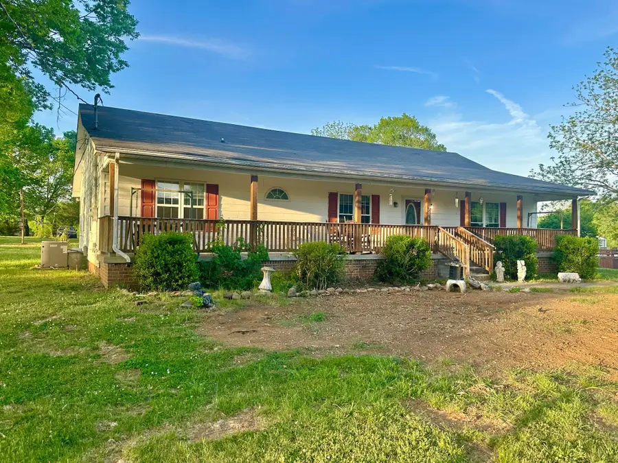 384 Coopertown Rd, Unionville, TN 37180 - #2