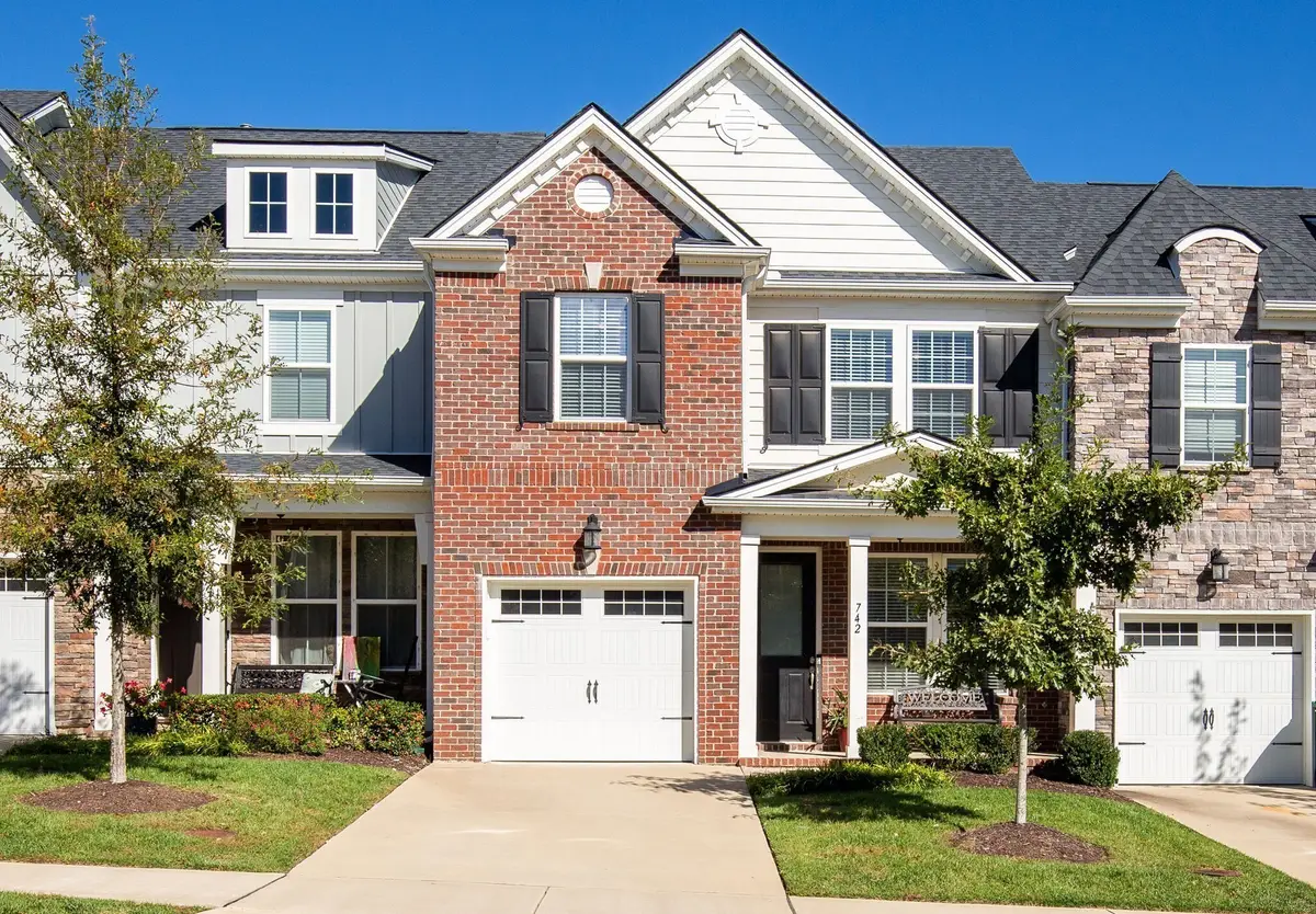742 Tennypark Ln, Mount Juliet, TN 37122 - #1