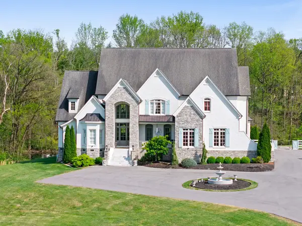 8992 Horton Hwy, College Grove, TN 37046
