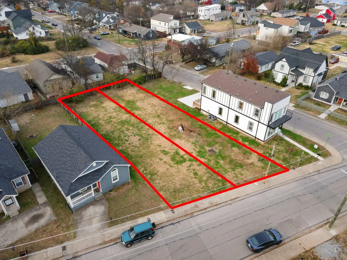1702 Underwood St, Nashville, TN 37208 - #1