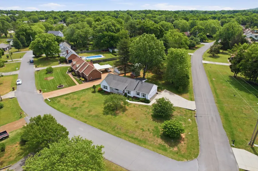 409 Ridgetop Dr, Smyrna, TN 37167 - #2