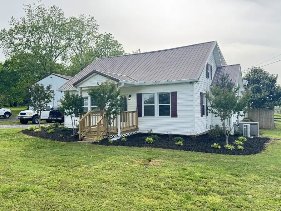 19 Westside Rd, Lawrenceburg, TN 38464 - #2