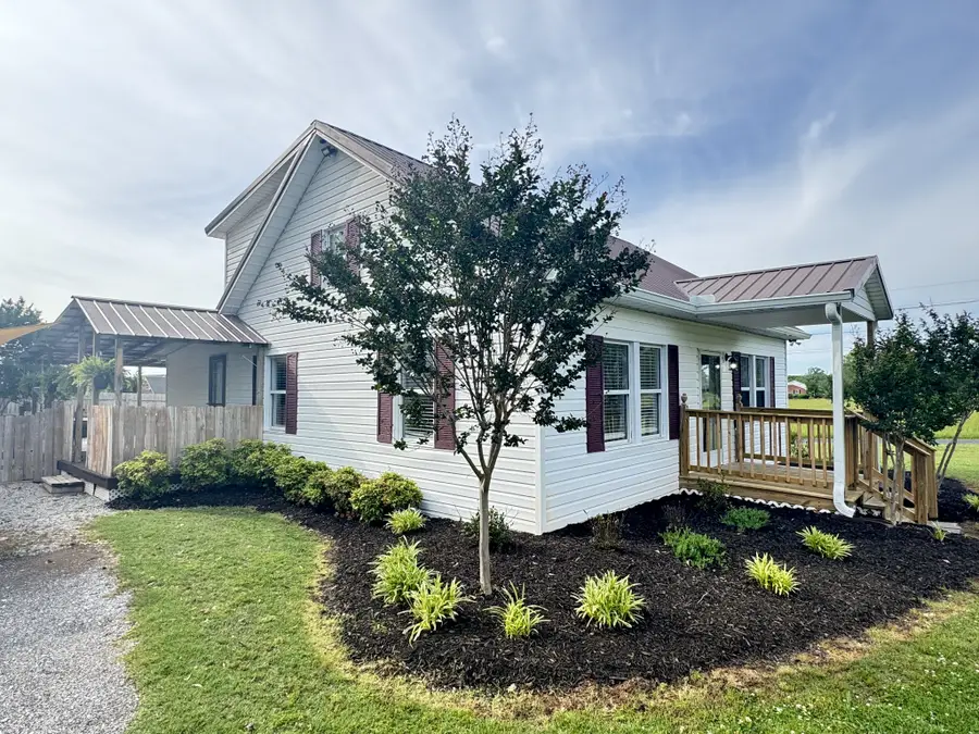 19 Westside Rd, Lawrenceburg, TN 38464 - #3