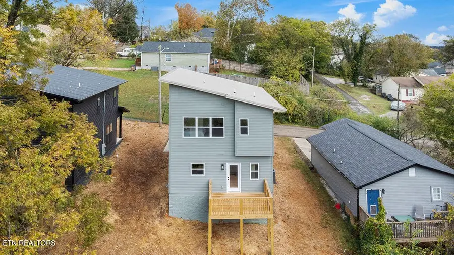 915 Turner St, Knoxville, TN 37917 - #3