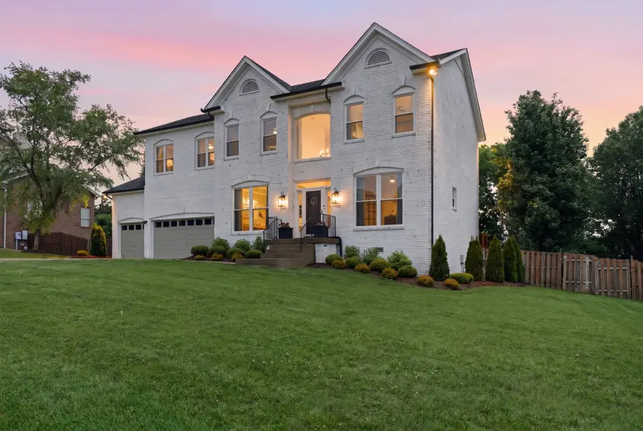 703 Park Dr, Goodlettsville, TN 37072 - #2