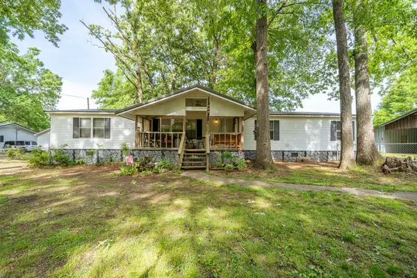 90 Shady Ln, Saltillo, TN 38370