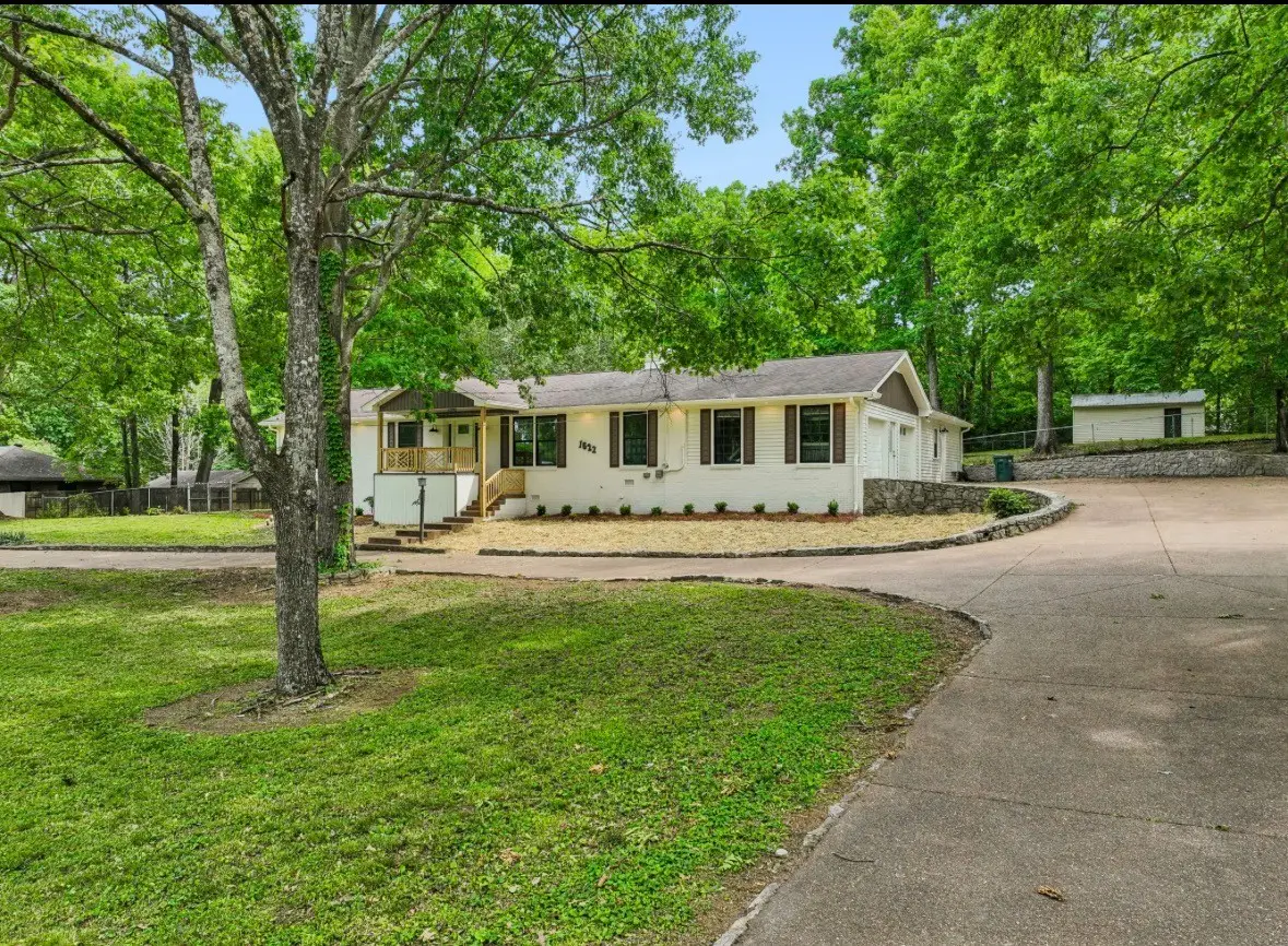 1622 Woodside Dr, Lebanon, TN 37087 - #1