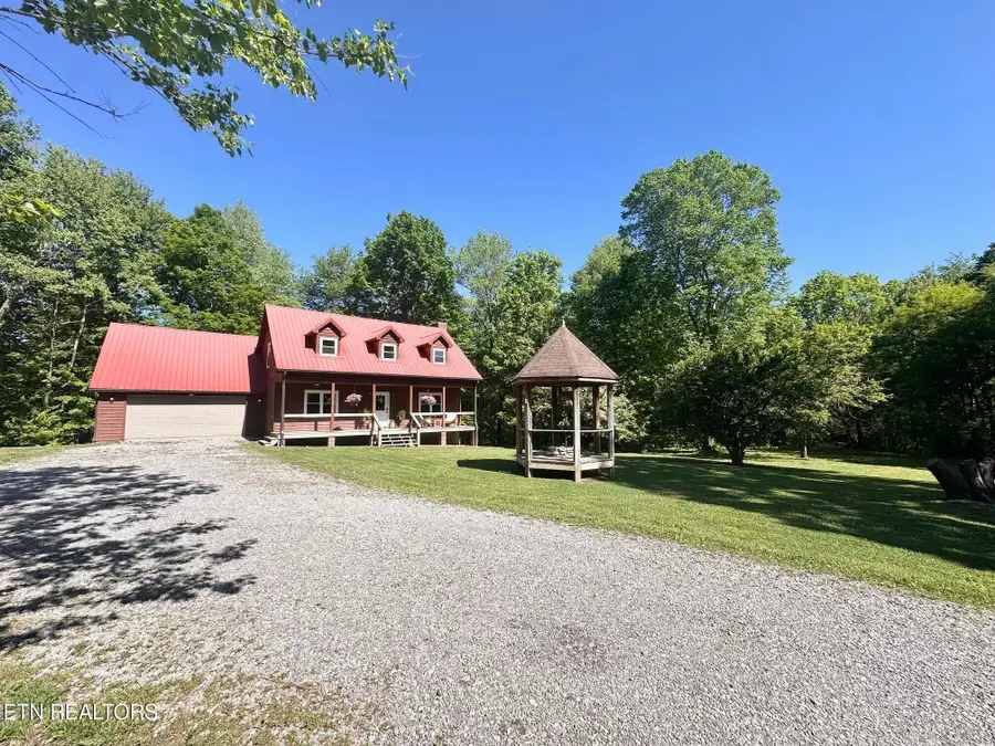 320 Reed Place, Monterey, TN 38574 - #2