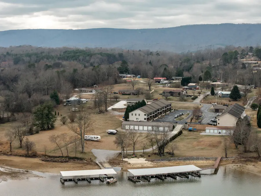 1235 New Lake Road #Unit 4, Spring City, TN 37381 - #3