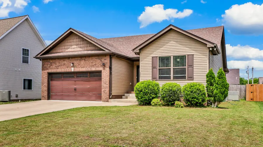 208 Azalea Dr, Oak Grove, KY 42262 - #2